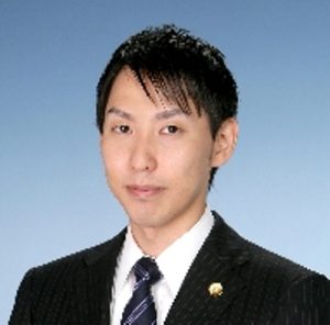 安則 亮介
