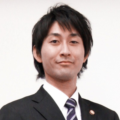 石井 浩一の顔写真