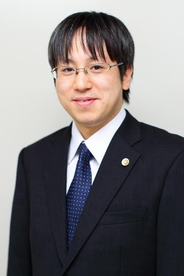 川越 伸裕の顔写真