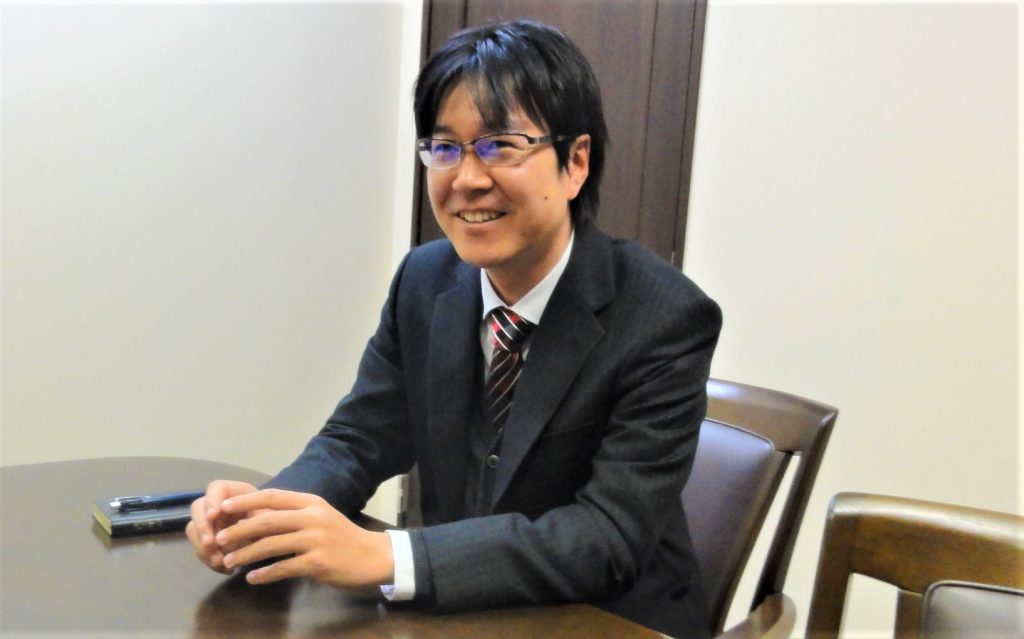 榊 研司の顔写真