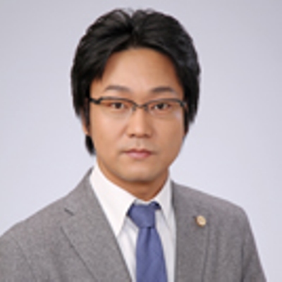 臼坂 富士彦の顔写真